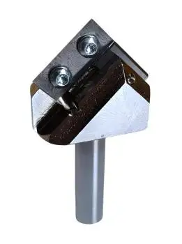 Qualitativ hochwertiger V-Nutfräser mit HM-Wendeplatten für die Bearbeitung von Holz von GEFRABO