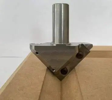 90° d2=16 mm ✓ HM-Bestückter V-Nutfräser mit Wendeplatten, Z=2, V-Cut-Fräser