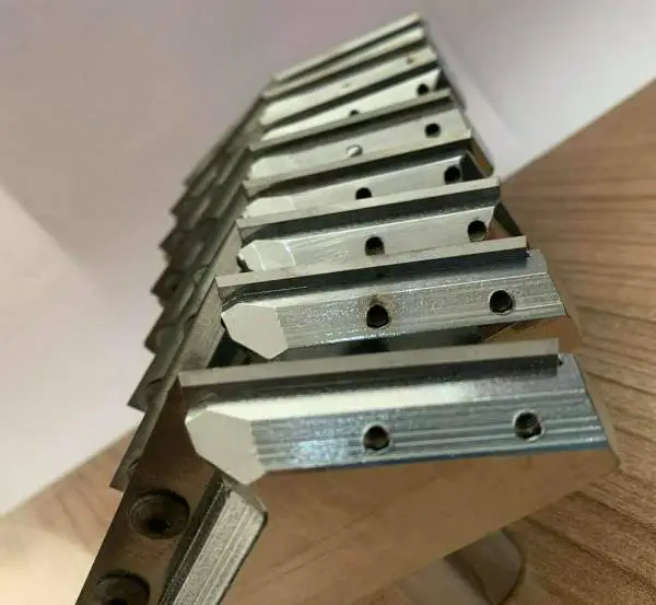 90° d2=12 mm ✓ HM-Bestückter V-Nutfräser mit Wendeplatten, Z=2, V-Cut-Fräser